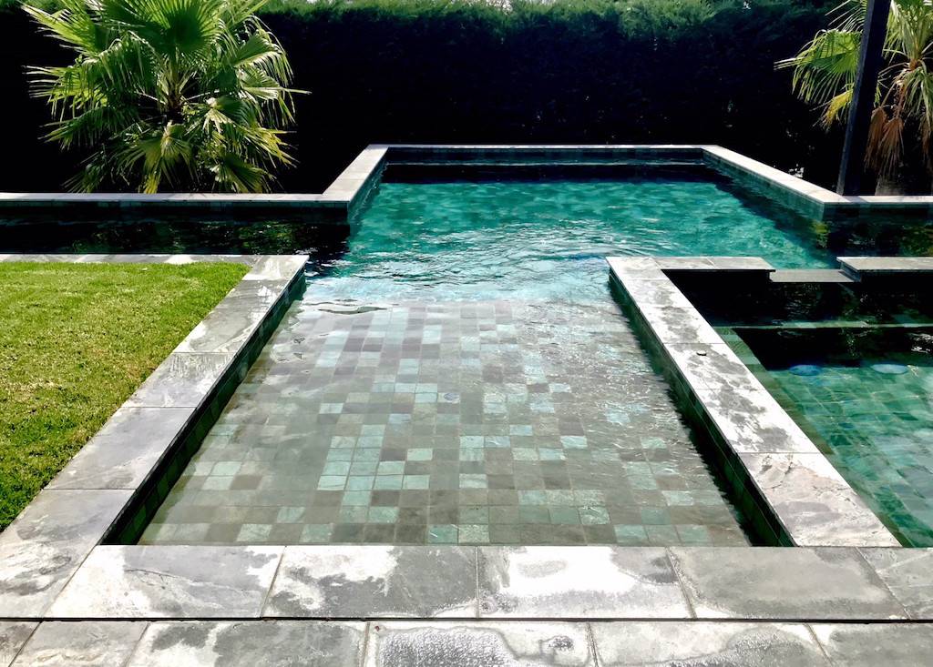 Balinese style Sukabumi swimming pool
